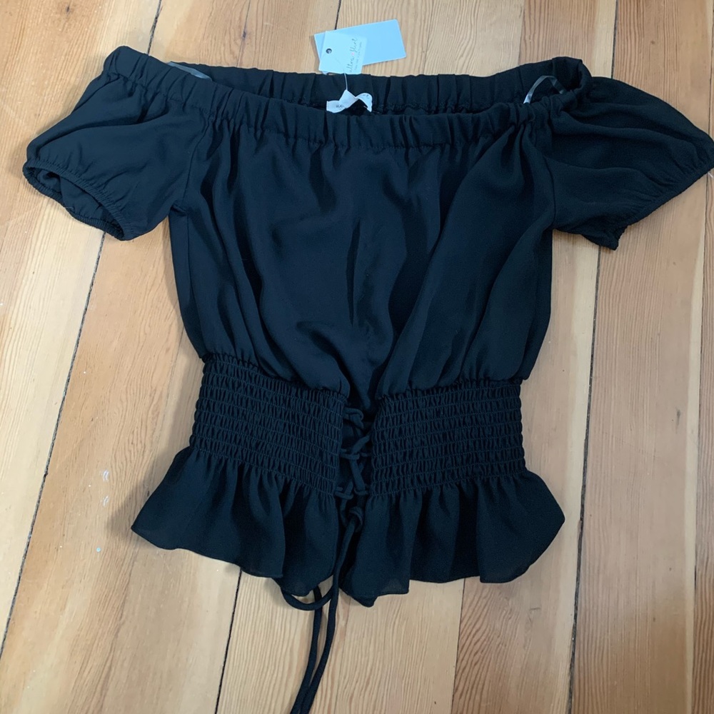 Off-the-shoulder corset tie shirt